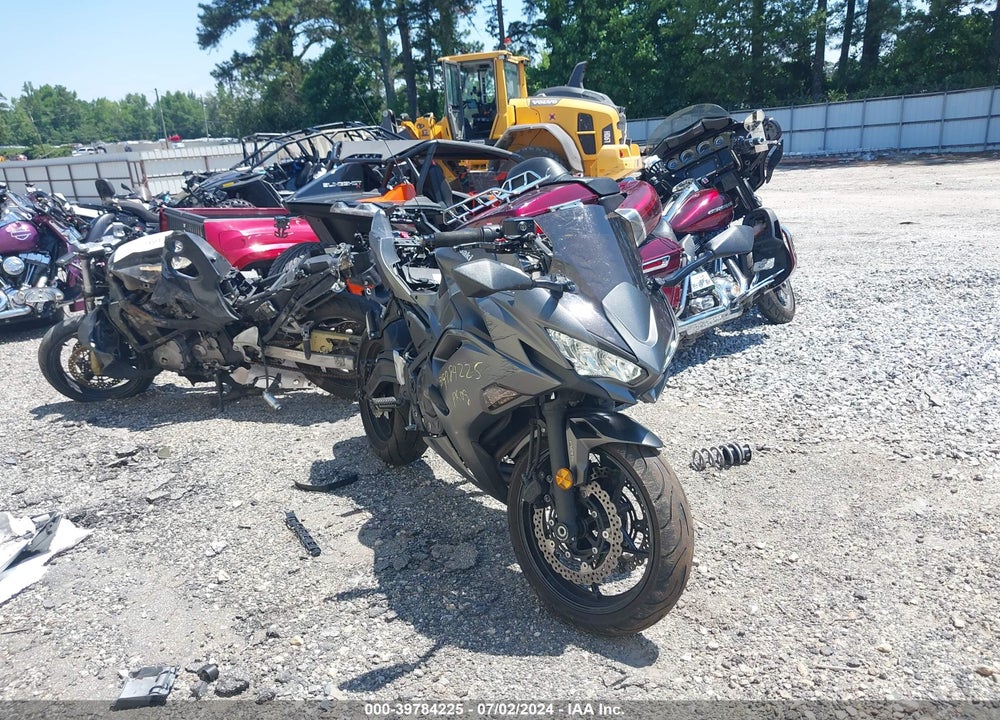 2022 KAWASAKI EX650 M VIN: ML5EXEM14NDA67845