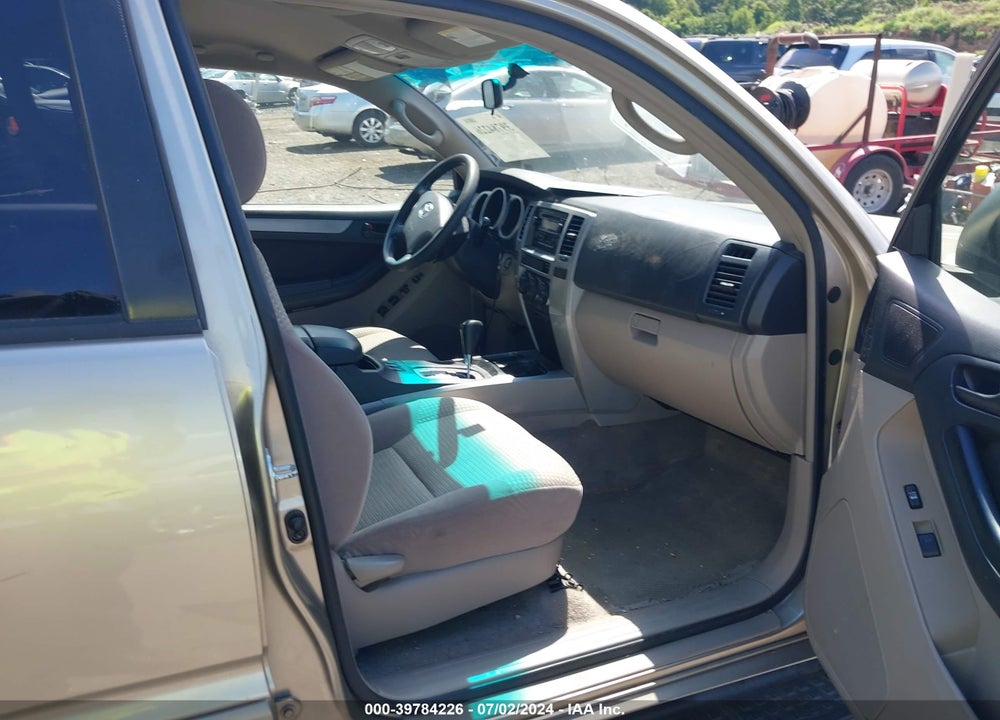 2005 TOYOTA 4RUNNER SR5 V6 VIN: JTEZU14R558026740