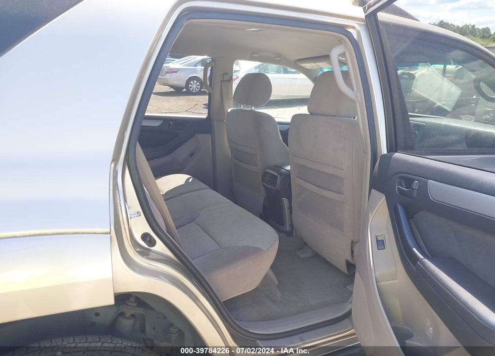 2005 TOYOTA 4RUNNER SR5 V6 VIN: JTEZU14R558026740