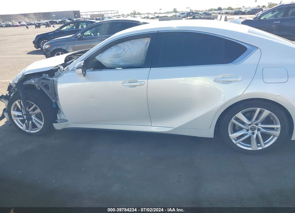 2021 LEXUS IS 300 VIN: JTHAA1D21M5116611