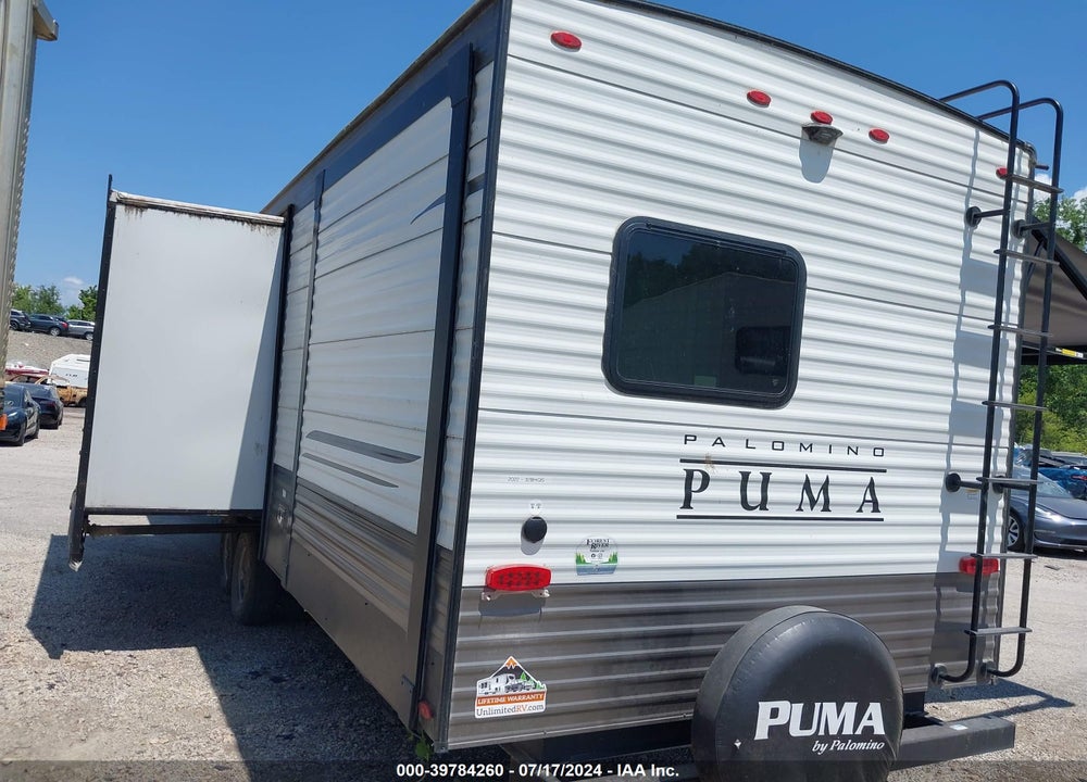 2022 PUMA ULTRA VIN: 4X4TPUH23NP095782