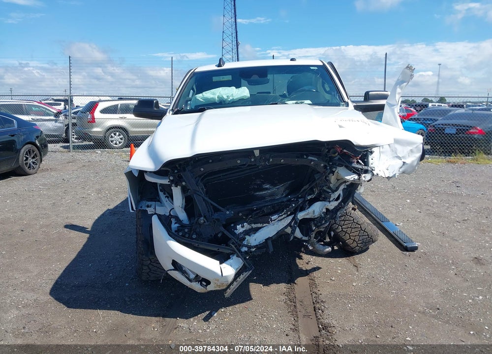 2019 RAM 2500 LONE STAR 4X4 6'4 BOX VIN: 3C6UR5DL5KG672568