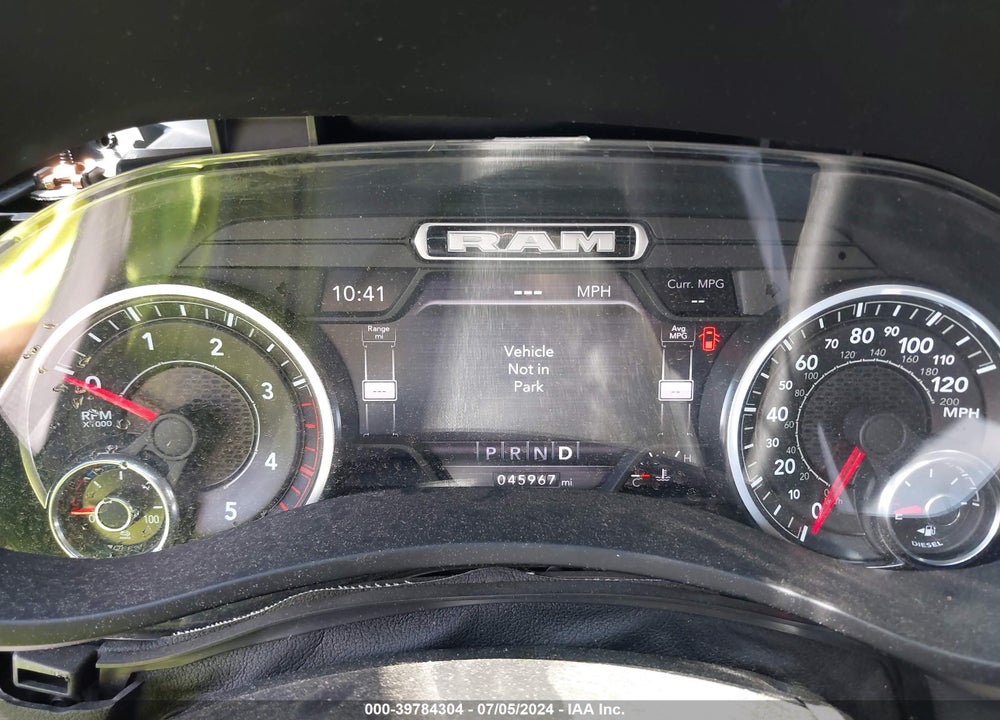 2019 RAM 2500 LONE STAR 4X4 6'4 BOX VIN: 3C6UR5DL5KG672568