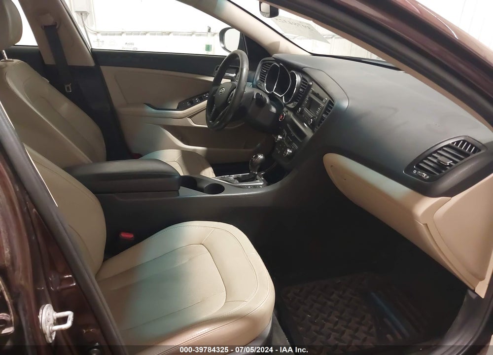 2011 KIA OPTIMA EX VIN: KNAGN4A76B5118124