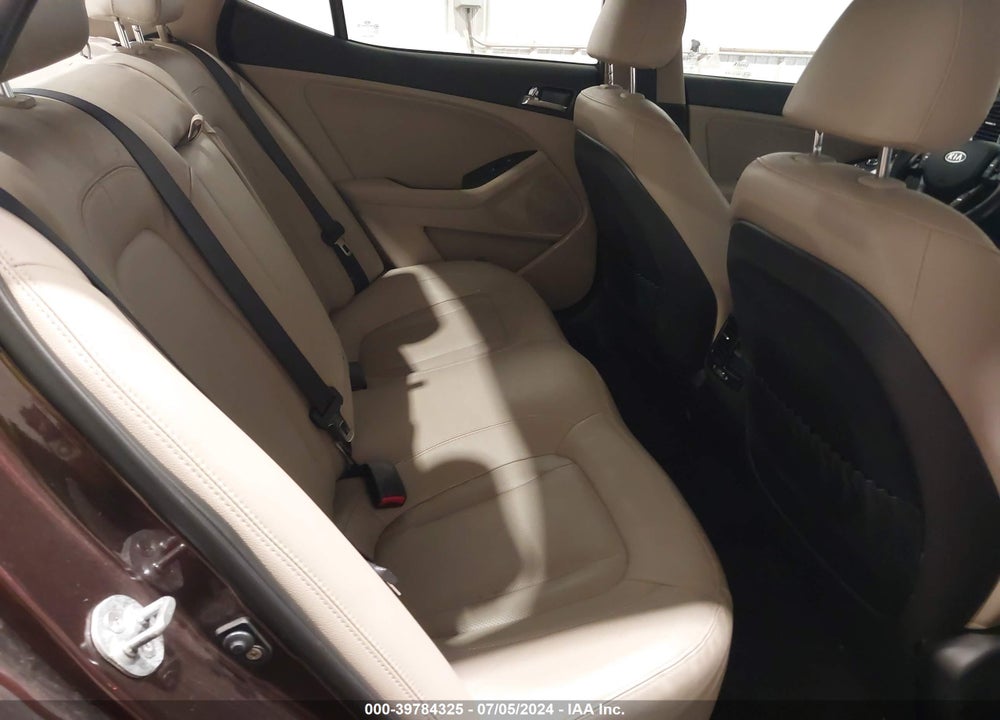 2011 KIA OPTIMA EX VIN: KNAGN4A76B5118124