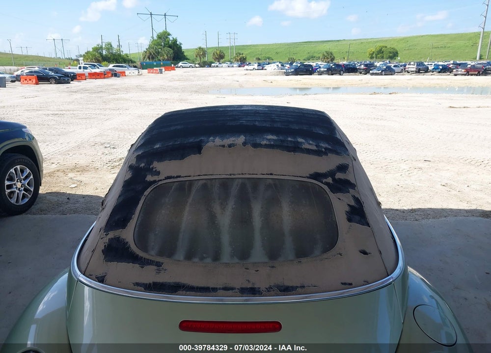 2008 VOLKSWAGEN NEW BEETLE SE VIN: 3VWRF31Y98M402259