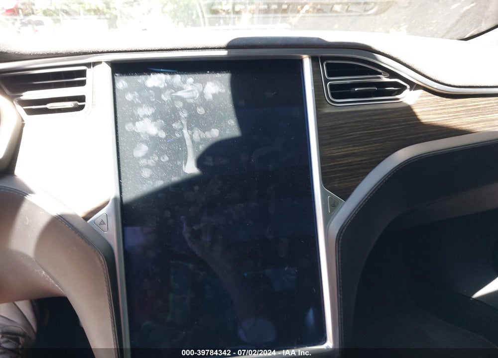 2015 TESLA MODEL S 70D/85D/P85D VIN: 5YJSA1E27FF113010