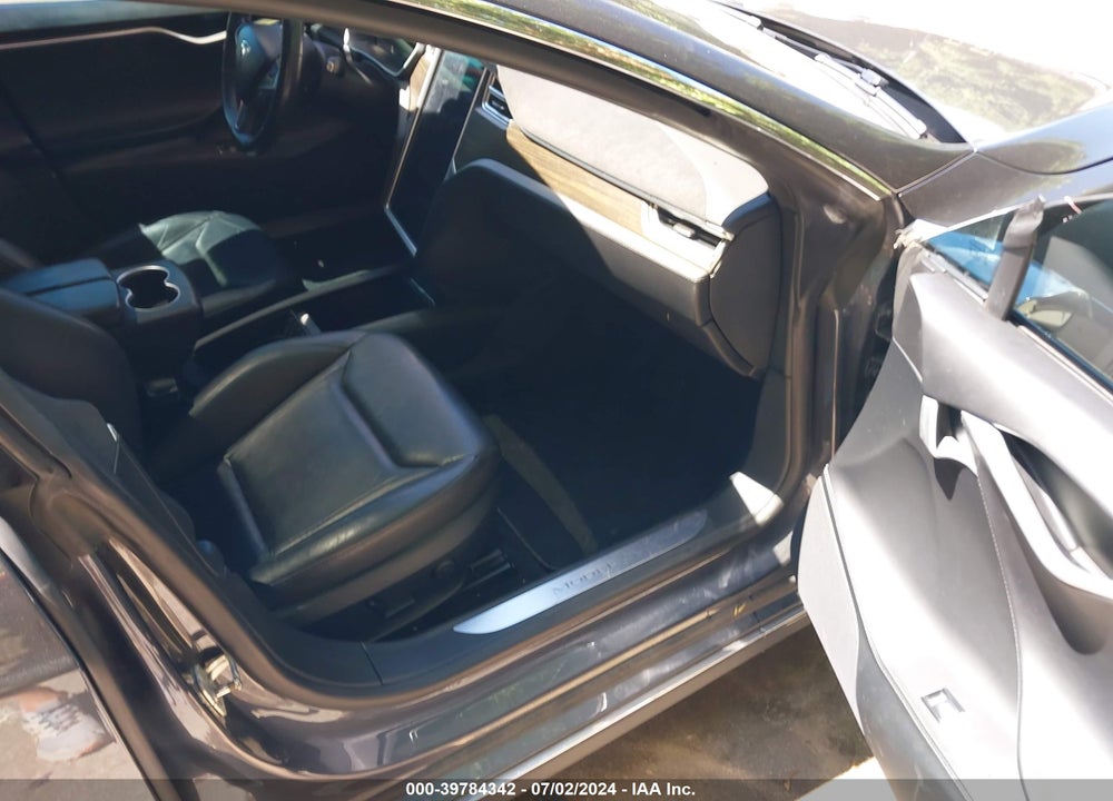 2015 TESLA MODEL S 70D/85D/P85D VIN: 5YJSA1E27FF113010