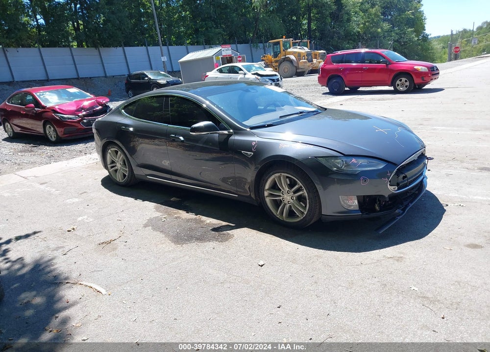 2015 TESLA MODEL S 70D/85D/P85D VIN: 5YJSA1E27FF113010