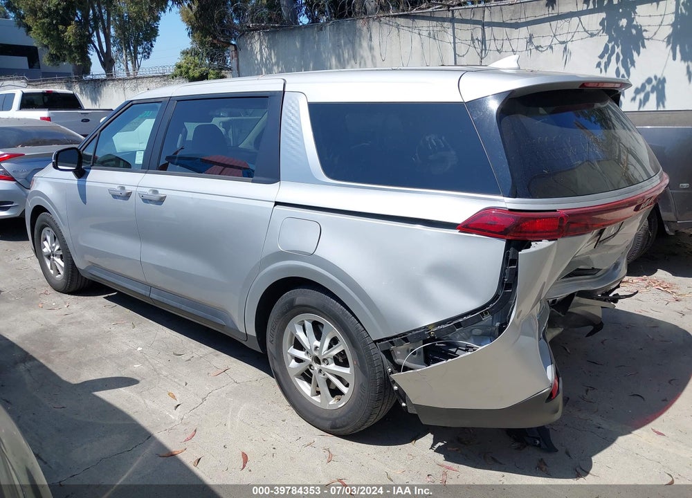 2022 KIA CARNIVAL MPV LX VIN: KNDNB4H31N6118438