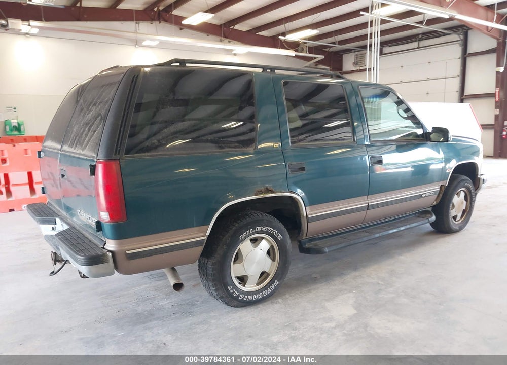 1996 CHEVROLET TAHOE K1500 VIN: 1GNEK13RXTJ311067