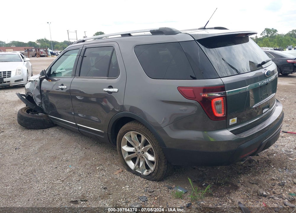 2014 FORD EXPLORER XLT VIN: 1FM5K8D82EGA16449