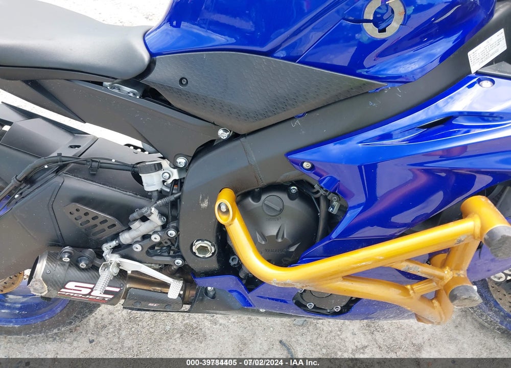 2018 YAMAHA YZFR6 VIN: JYARJ28E5JA002432