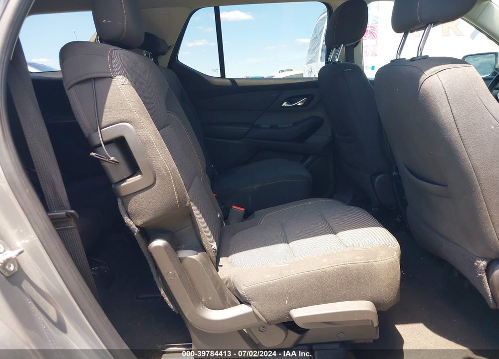 2018 CHEVROLET TRAVERSE 1LT VIN: 1GNERGKW4JJ119582