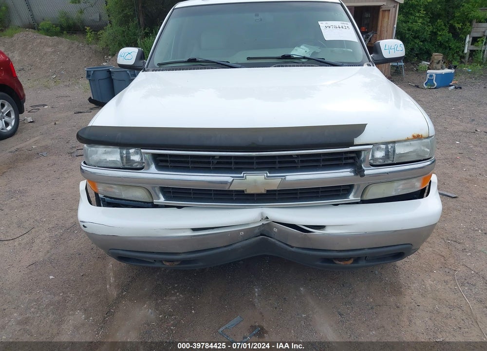 2005 CHEVROLET TAHOE LT VIN: 1GNEK13T65J106831