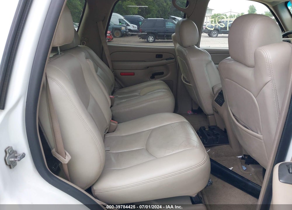 2005 CHEVROLET TAHOE LT VIN: 1GNEK13T65J106831