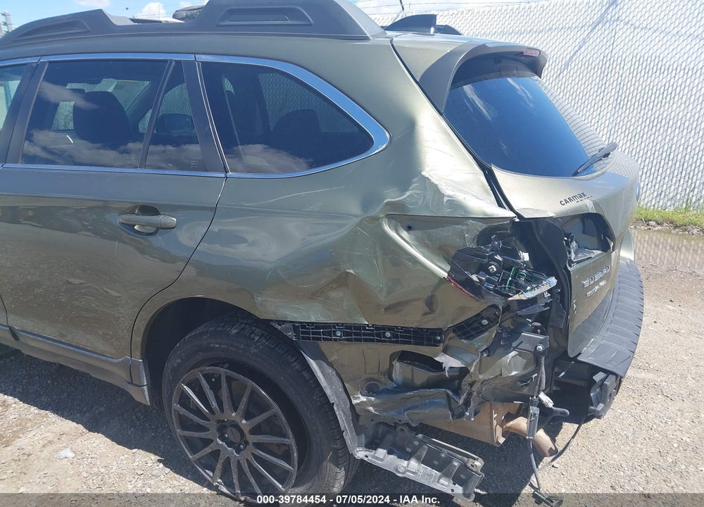 2018 SUBARU OUTBACK 2.5I LIMITED VIN: 4S4BSANC5J3339554