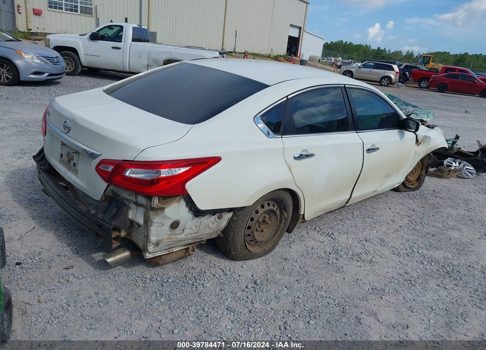2017 NISSAN ALTIMA 2.5 S VIN: 1N4AL3AP0HN331142