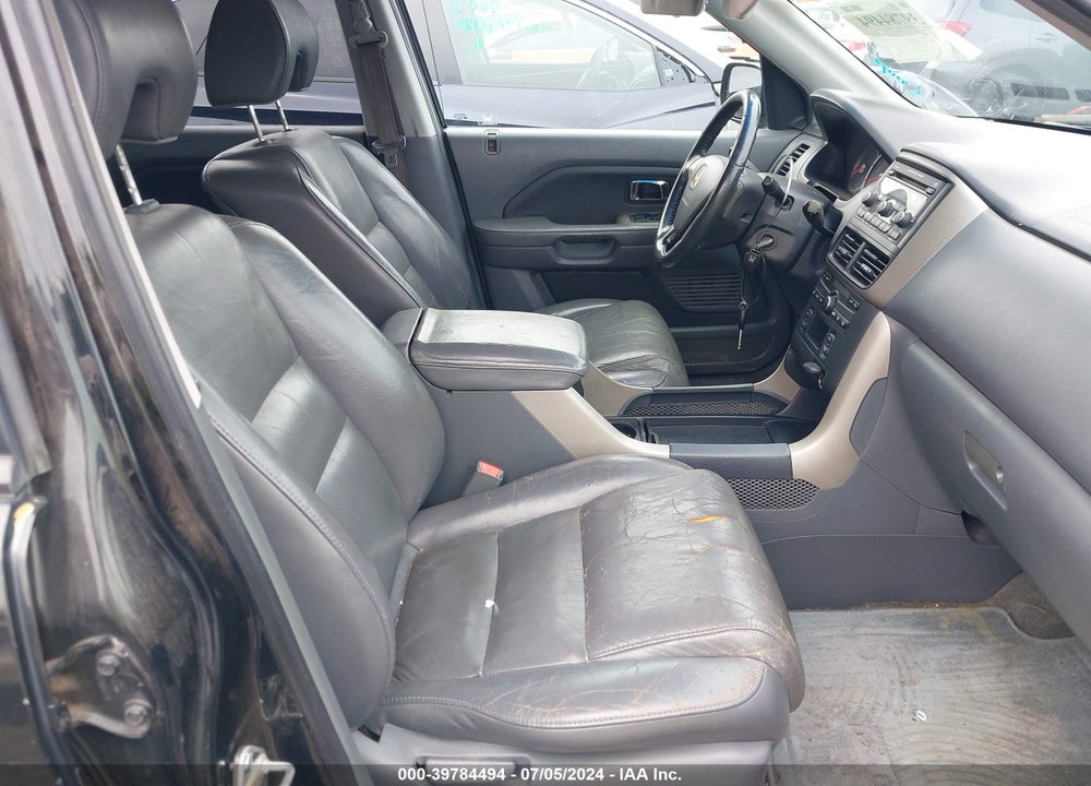 2006 HONDA PILOT EX-L VIN: 5FNYF28596B007438