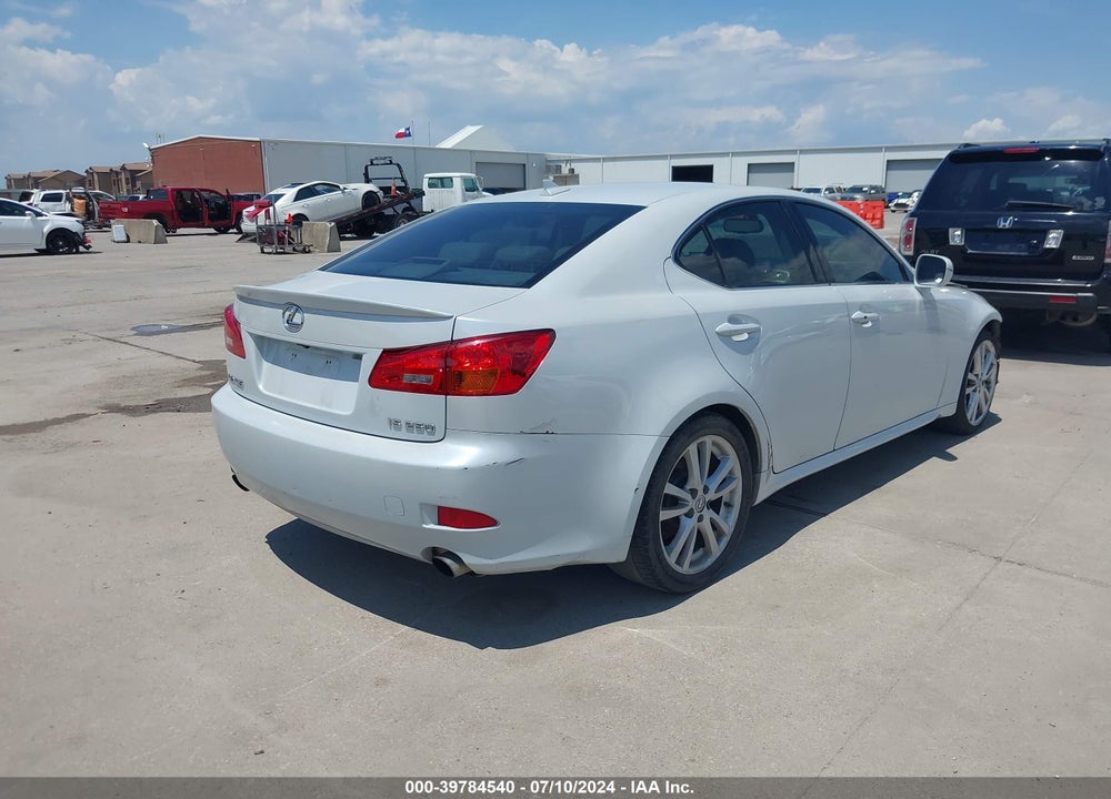 2007 LEXUS IS 250 VIN: JTHBK262072035352