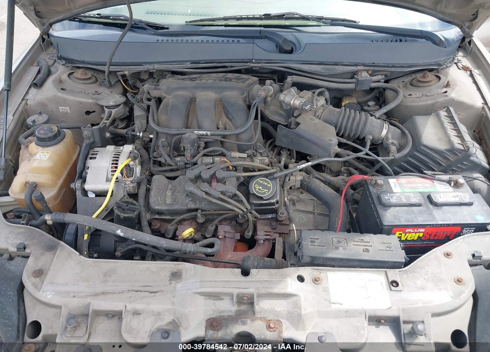 2004 FORD TAURUS SES VIN: 1FAFP55U94A160169