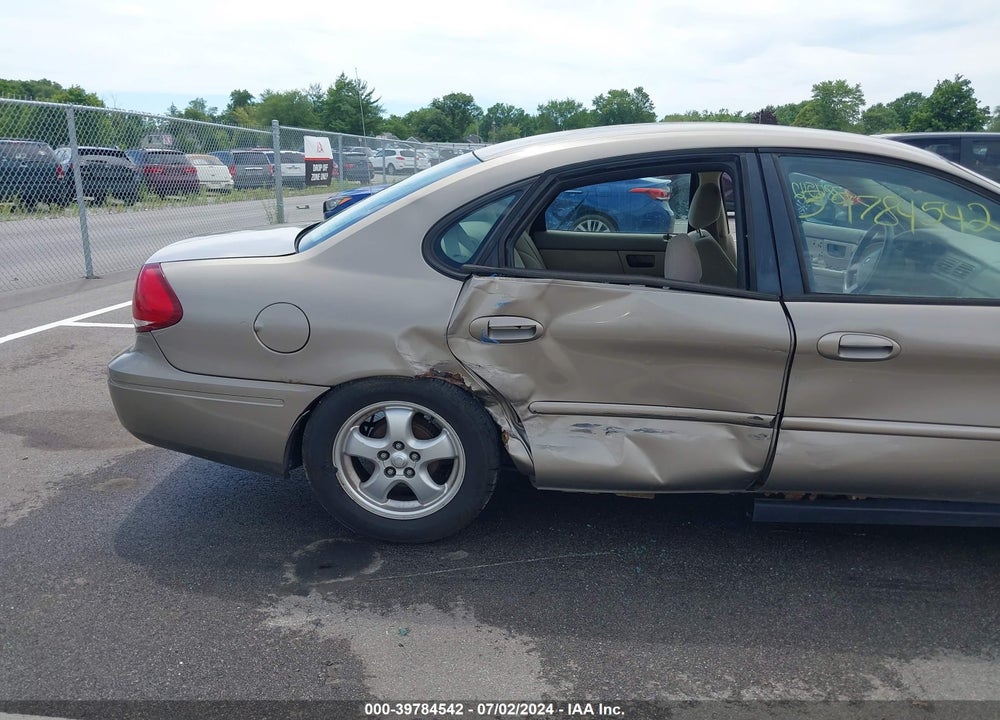 2004 FORD TAURUS SES VIN: 1FAFP55U94A160169