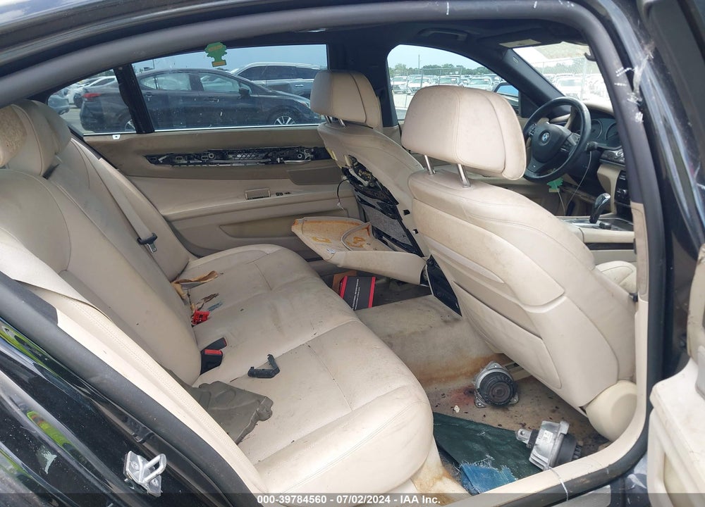 2013 BMW 750LI VIN: WBAYE8C53DD133471