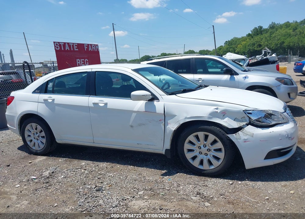 2012 CHRYSLER 200 LX VIN: 1C3CCBAB2CN105117