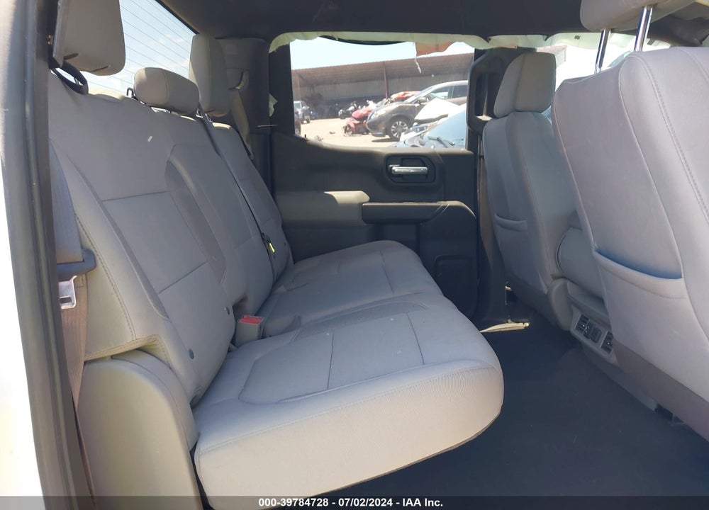 2021 CHEVROLET SILVERADO 1500 4WD SHORT BED LT VIN: 3GCUYDED1MG150438