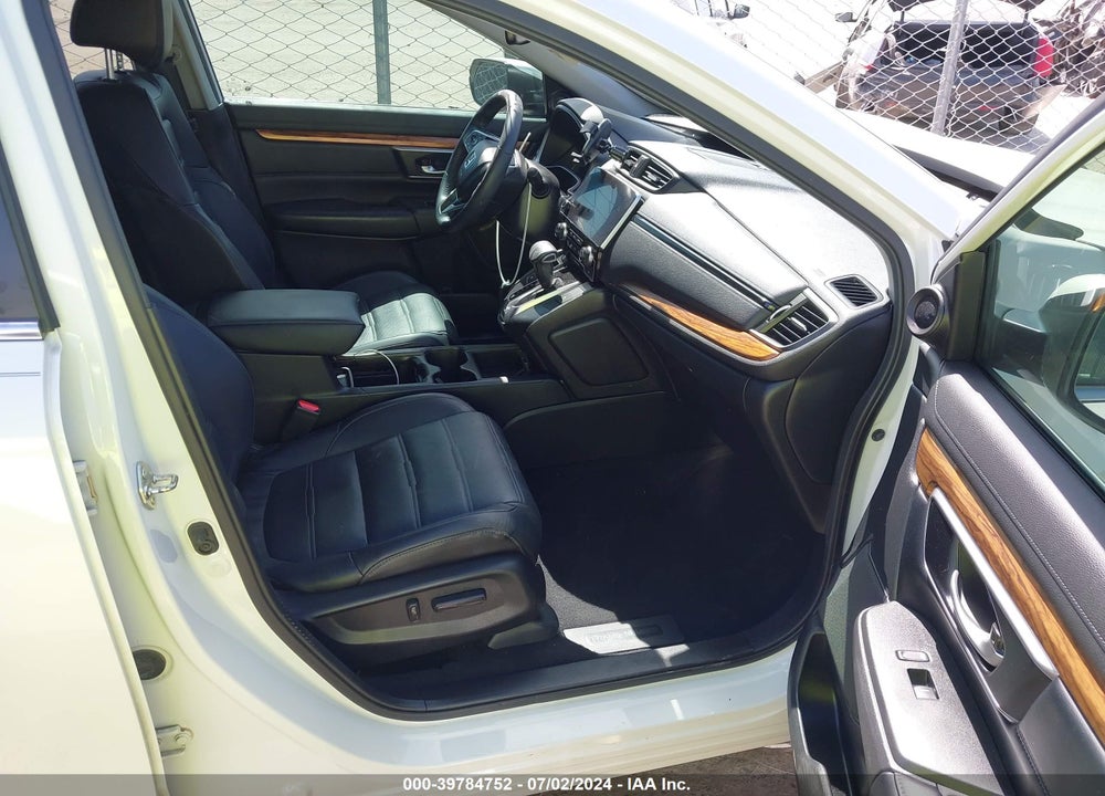 2018 HONDA CR-V TOURING VIN: 2HKRW1H97JH501499