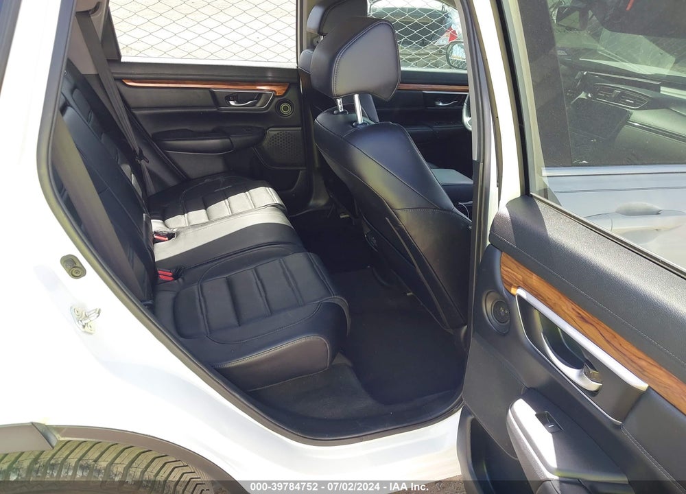2018 HONDA CR-V TOURING VIN: 2HKRW1H97JH501499