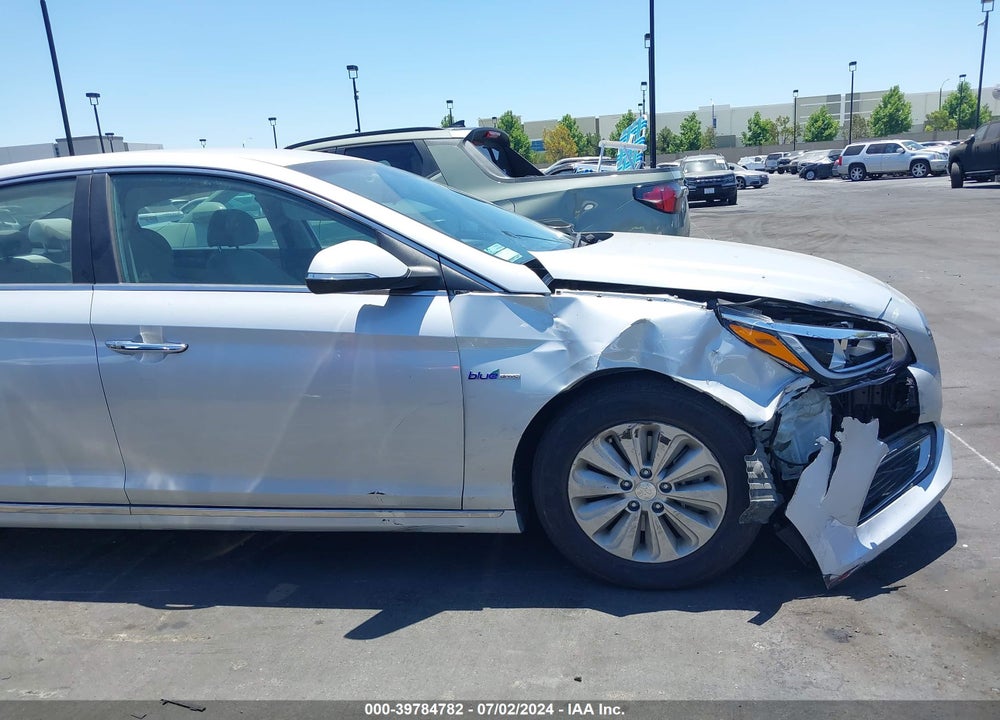 2016 HYUNDAI SONATA HYBRID SE VIN: KMHE24L13GA012641
