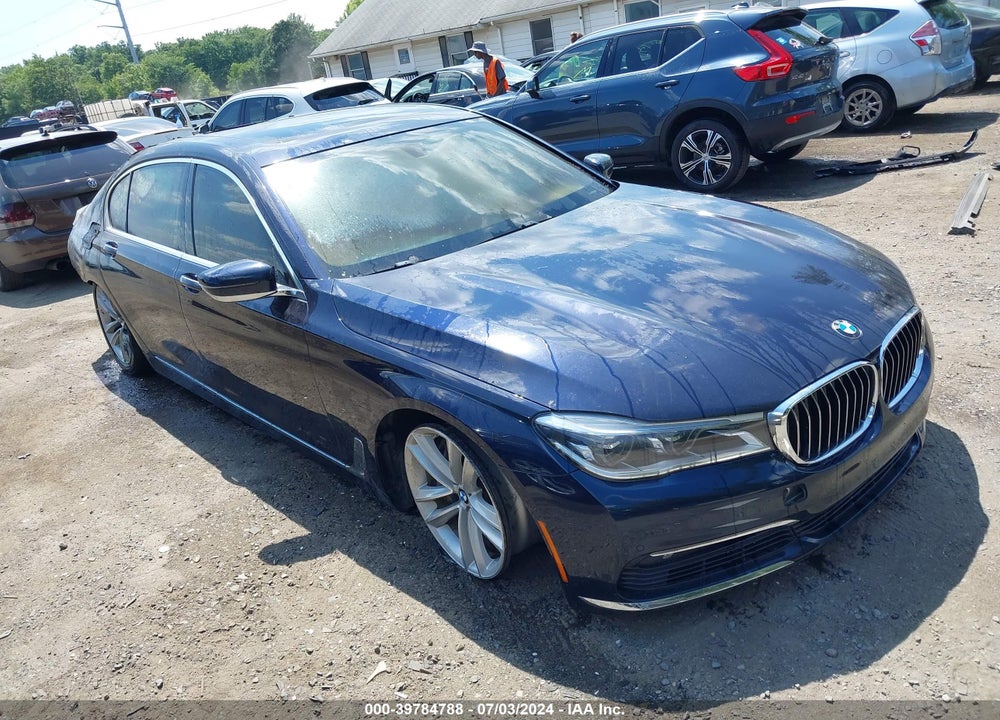 2016 BMW 750I XDRIVE VIN: WBA7F2C52GG418221