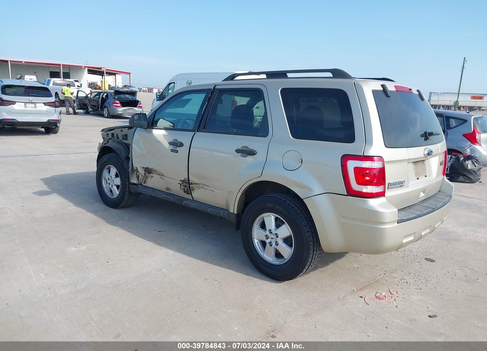 2010 FORD ESCAPE XLT VIN: 1FMCU0D78AKC76856