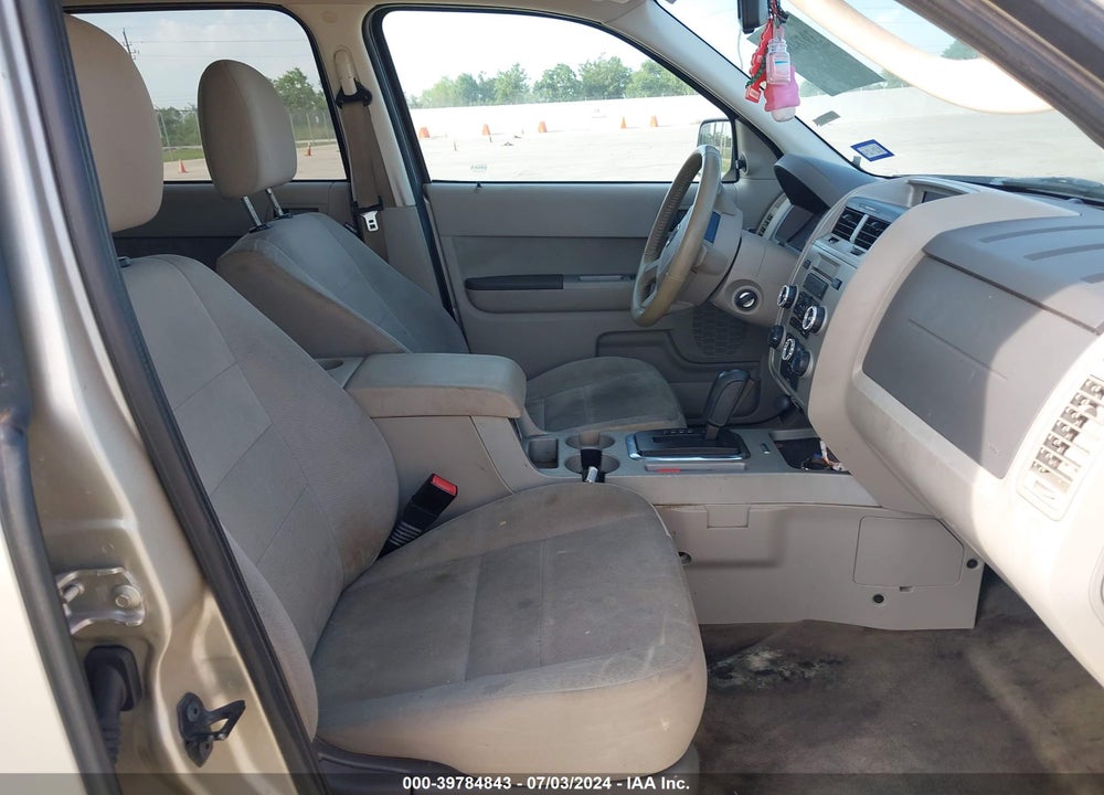 2010 FORD ESCAPE XLT VIN: 1FMCU0D78AKC76856