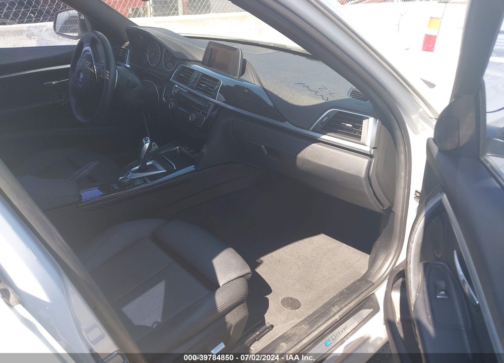 2018 BMW 330E IPERFORMANCE VIN: WBA8E1C52JA762918