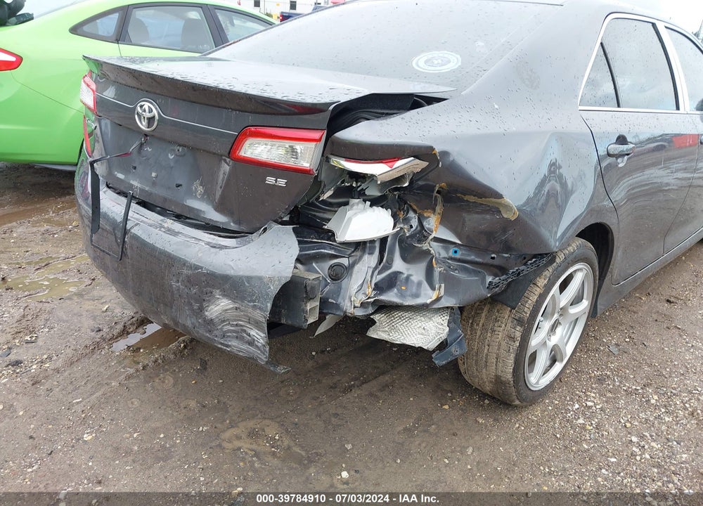 2014 TOYOTA CAMRY SE SPORT VIN: 4T1BF1FK1EU842976