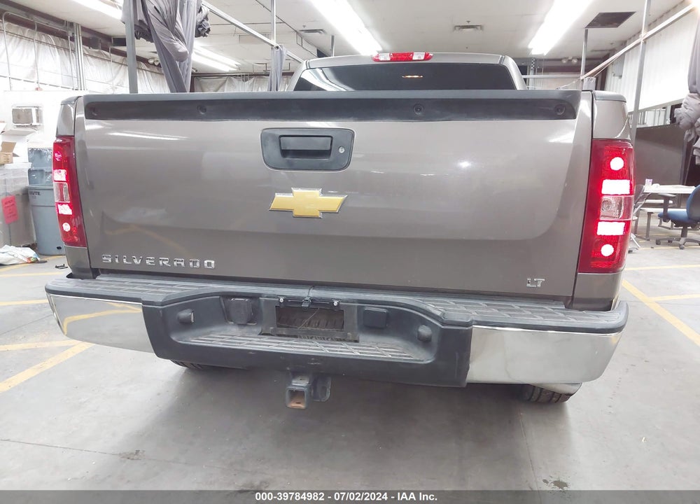 2013 CHEVROLET SILVERADO 1500 LT VIN: 1GCRCSE06DZ248032