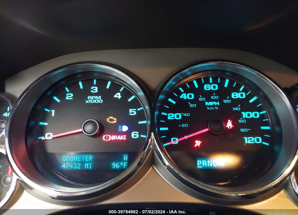 2013 CHEVROLET SILVERADO 1500 LT VIN: 1GCRCSE06DZ248032