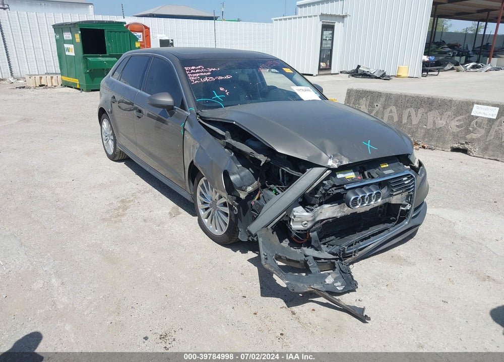 2016 AUDI A3 E-TRON 1.4T PREMIUM VIN: WAUTPBFF1GA099509