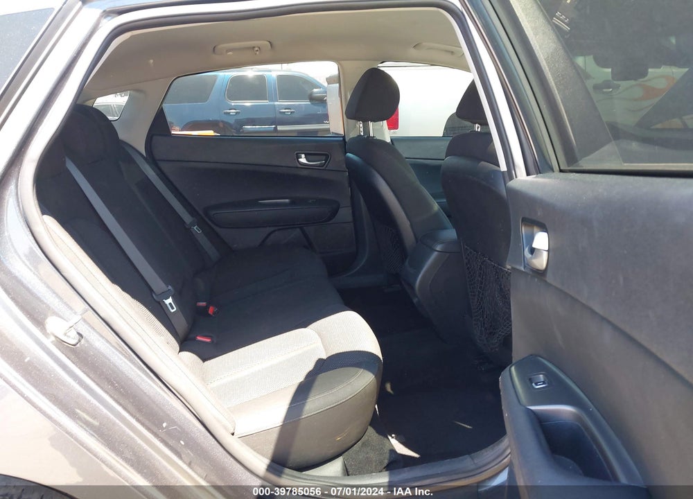 2020 KIA OPTIMA LX VIN: 5XXGT4L36LG390527