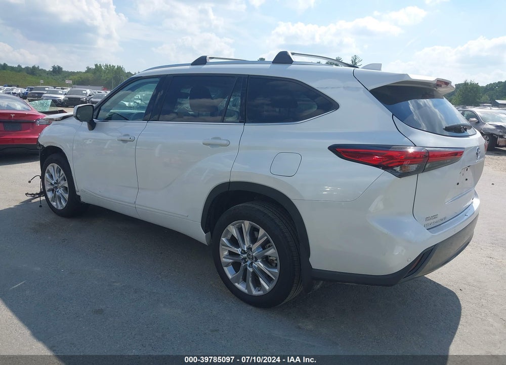 2023 TOYOTA HIGHLANDER HYBRID LIMITED VIN: 5TDXBRCH5PS109317