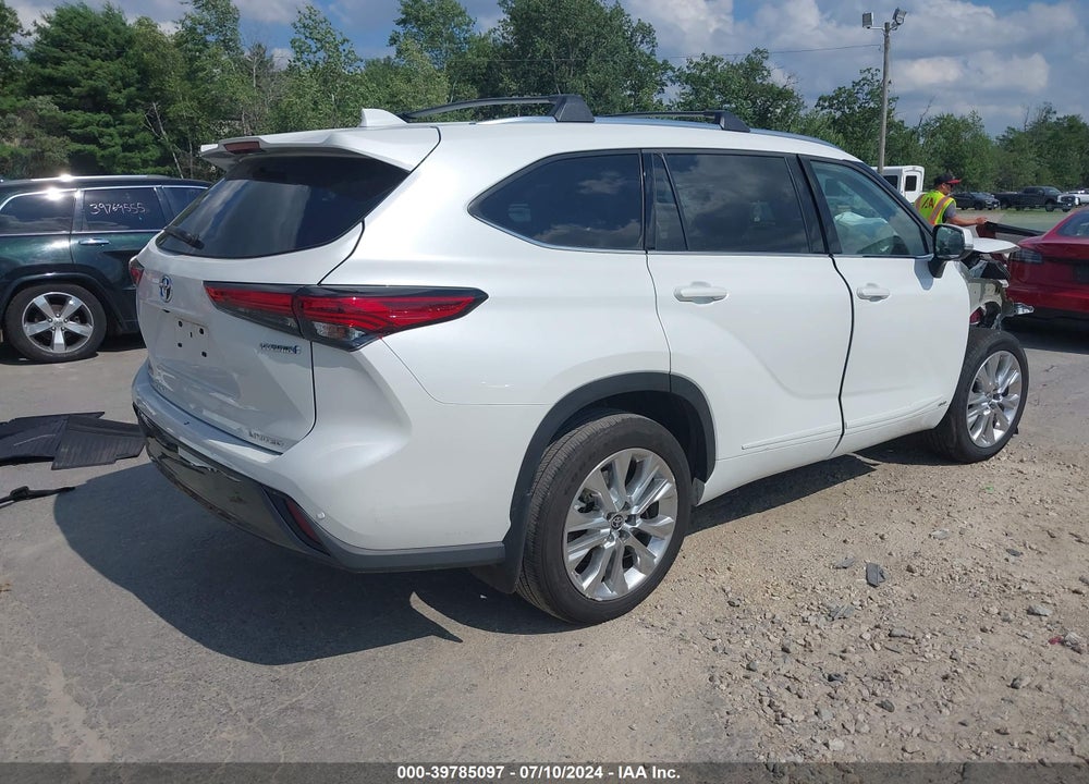 2023 TOYOTA HIGHLANDER HYBRID LIMITED VIN: 5TDXBRCH5PS109317