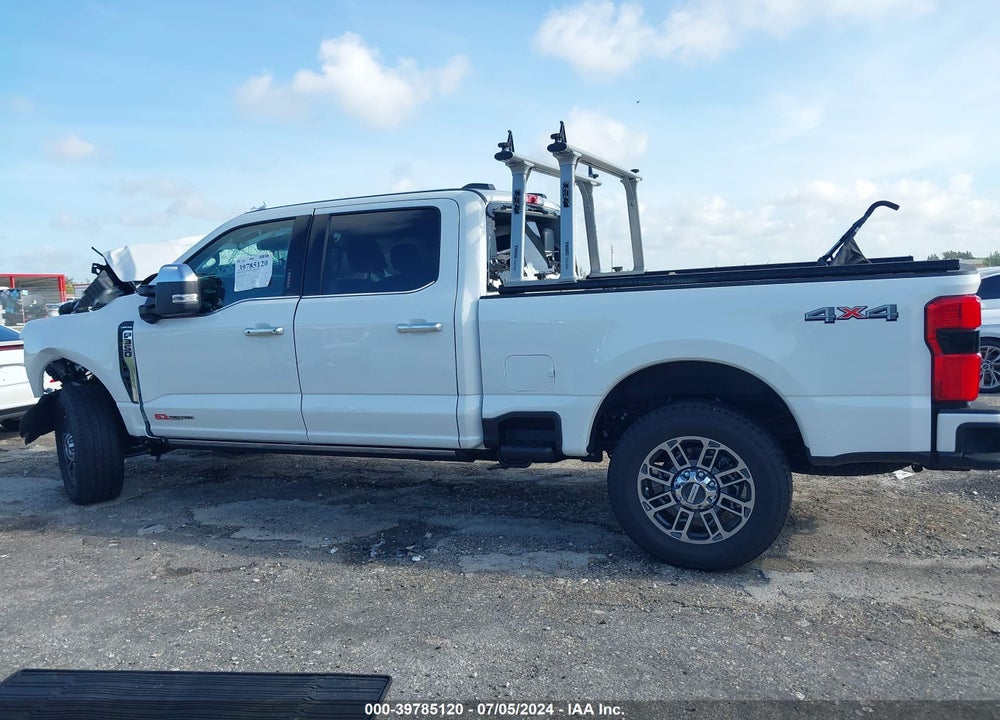 2024 FORD F-350 LIMITED VIN: 1FT8W3BM4RED79555