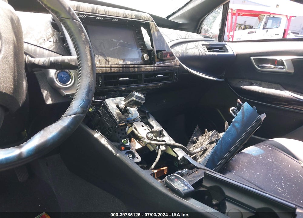 2018 TOYOTA MIRAI VIN: JTDBVRBD3JA004862