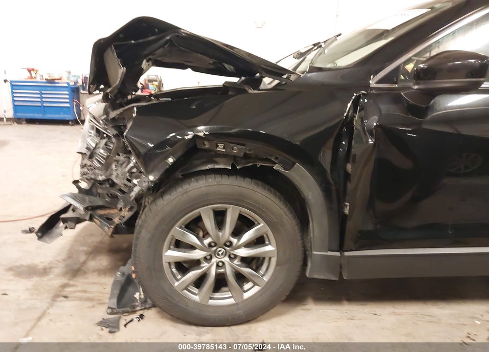 2018 MAZDA CX-9 TOURING VIN: JM3TCBCY5J0227050