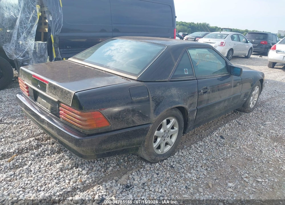 1992 MERCEDES-BENZ 500 SL VIN: WDBFA66E4NF058161