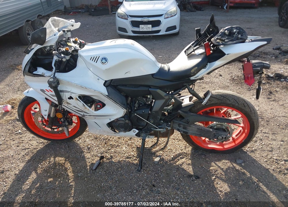 2023 YAMAHA YZFR7 VIN: JYARM38E6PA006978