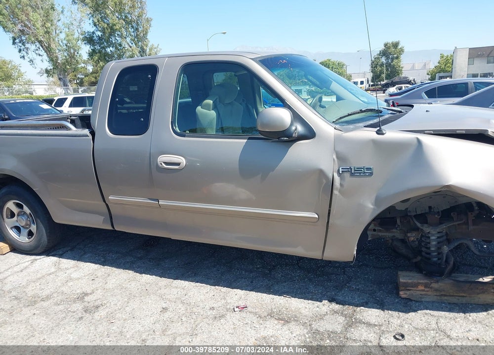 2002 FORD F-150 XL/XLT VIN: 1FTRX17202NB56772