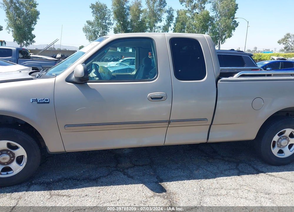 2002 FORD F-150 XL/XLT VIN: 1FTRX17202NB56772